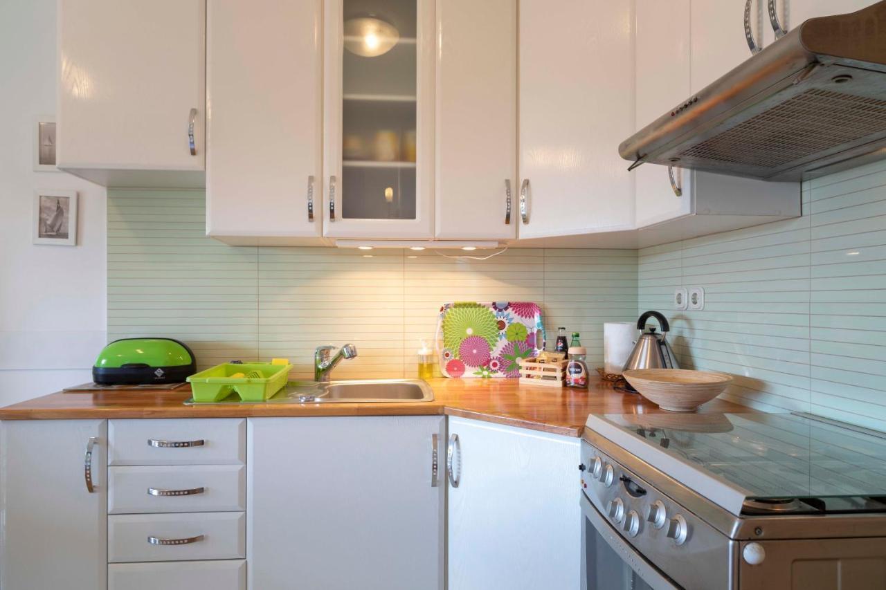 Apartman Adriatic Sea Promajna Exteriér fotografie